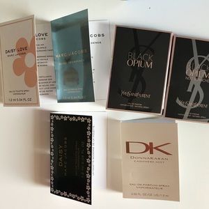Bundle of fragance samples